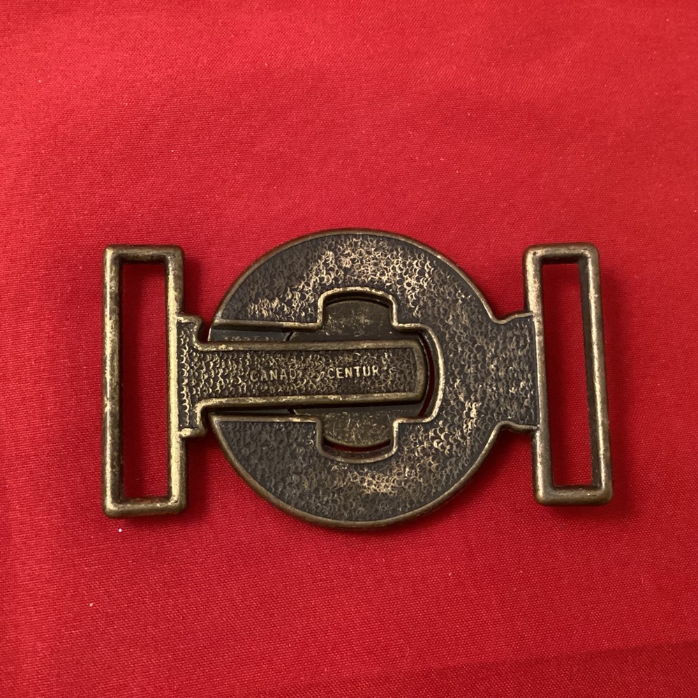 Kanuk Canada Canadian made for Canadian belt buckle - Picture 2 of 6